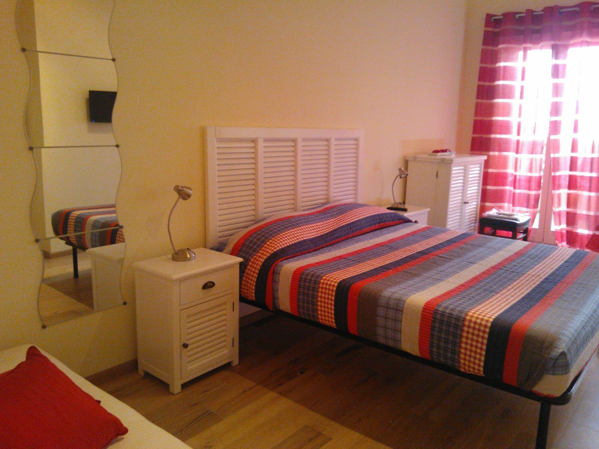 Demi'S Home Rom Exteriör bild